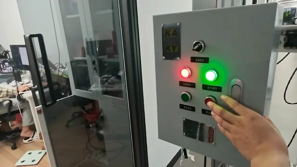 电表箱与控制面板操作